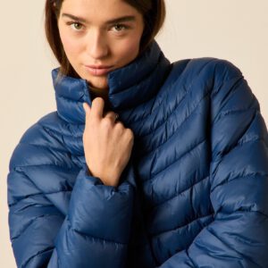 Cazadora plumas azul